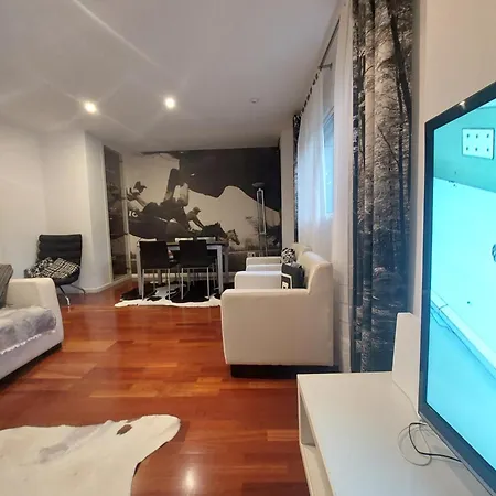 Bonito Piso 4 En Apartamento Bétera